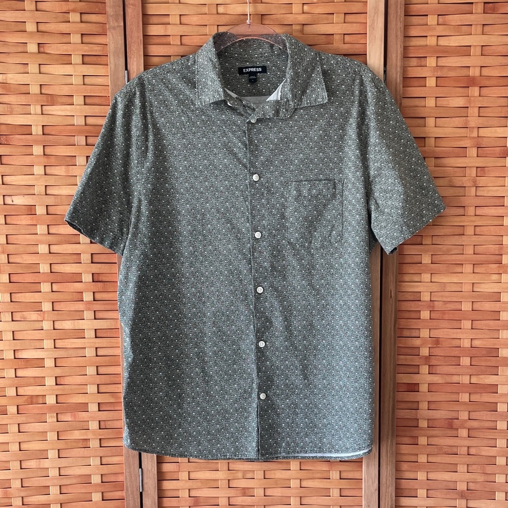 Express Button Down